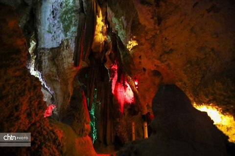 غار نخجیر دلیجان
