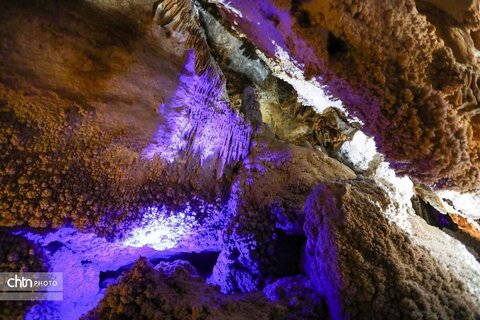 غار نخجیر دلیجان