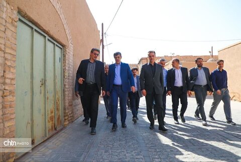 نگاهی به اصالت و شکوه؛ بازدید استاندار یزد از عمارتهای تاریخی «باران» و «حسینیان»