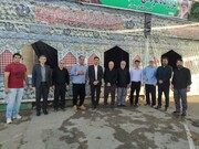 کارکنان میراث‌فرهنگی لرستان نذورات خود را به موکب پذیرایی زائران اربعین اهدا کردند