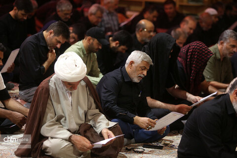 عزاداران اربعینی حسینی(ع) در حرم مطهر بانوی کرامت(س) قم
