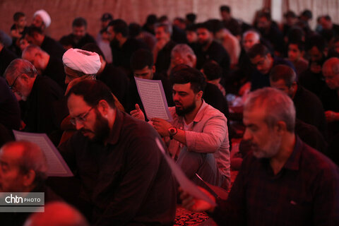 عزاداران اربعینی حسینی(ع) در حرم مطهر بانوی کرامت(س) قم