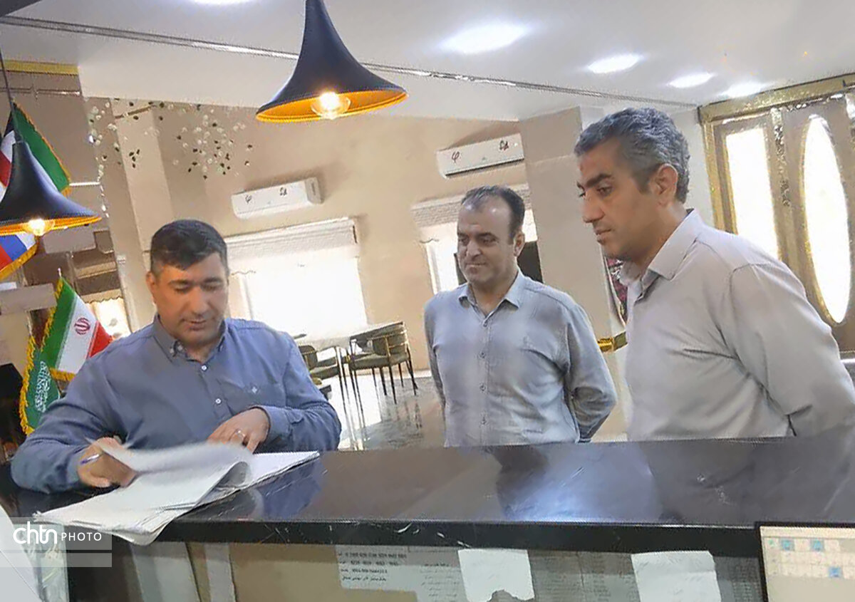 بازدید کارشناسان از مراکز اقامتی قم در ایام اربعین