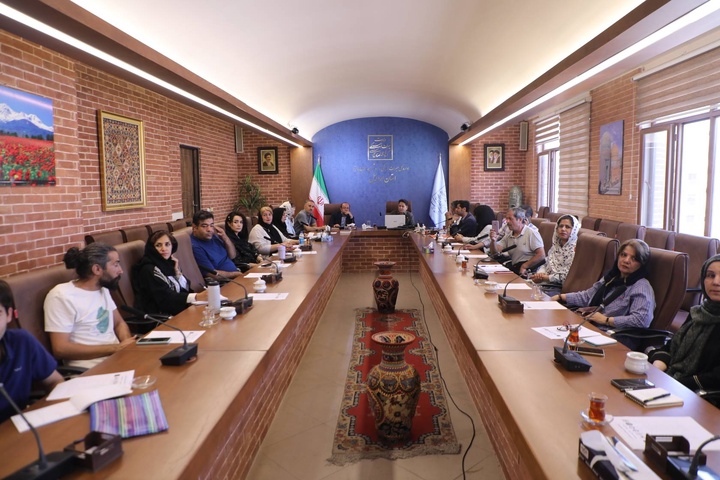 توانمندسازی راهنمایان گردشگری اردبیل با برگزاری کارگاه‌های تخصصی/ شناسایی بیش از ۱۰۰ گونه زیستی در اکوتور تخصصی پرنده‌نگری و گیاه‌شناسی