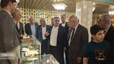 دومین دوره حراج آثار فاخر هنری رخ‌ست اصفهان با عرضه ۱۳۰ اثر آغاز شد