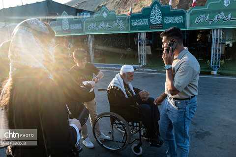 بازگشت زائران اربعین حسینی از مرز تمرچین