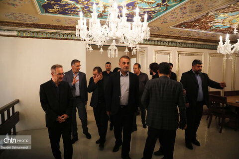 روایت تصویری از روز اول سفر معاون گردشگری کشور به خوزستان؛ از بررسی طرح‌های گردشگری تا خداقوت به خادمان اربعین