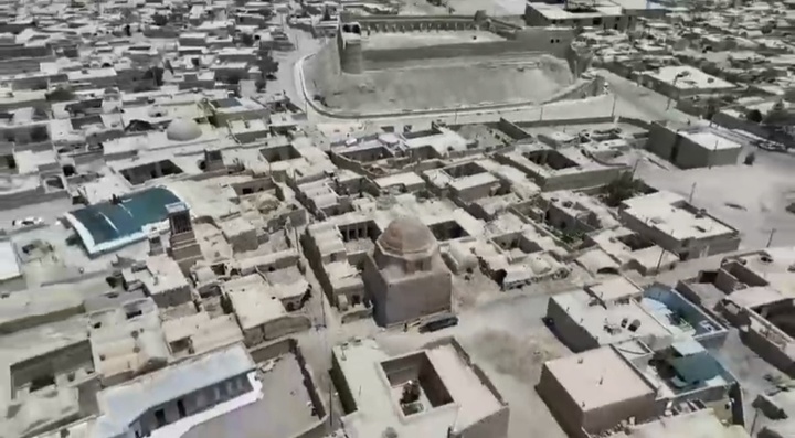 پایان مرمت بنای شاخص ایلخانی مروست؛ احیای گنبد ۱۹ متری در قلب بافت تاریخی