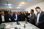 بازدید استاندار گلستان از روند مرمت اشیای حاصل از کاوش محوطه کاروان‌زمین علی‌آبادکتول
