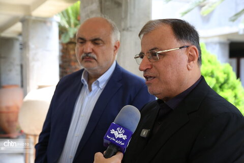 بازدید استاندار گلستان از روند مرمت اشیای حاصل از کاوش محوطه کاروان‌زمین علی‌آبادکتول