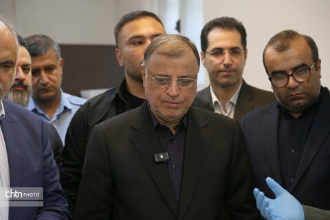 بازدید استاندار گلستان از روند مرمت اشیای حاصل از کاوش محوطه کاروان‌زمین علی‌آبادکتول
