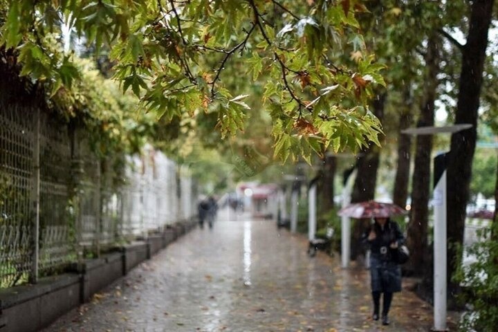 رگبار باران و رعد و برق در ارتفاعات تهران و البرز