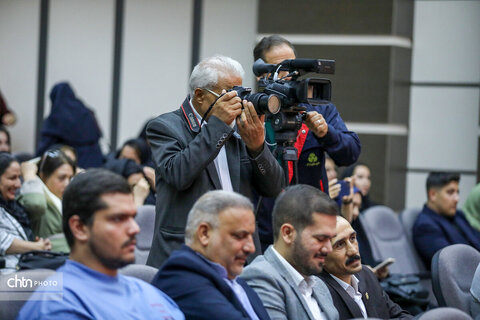 آیین گرامیداشت روز خبرنگار در اراک