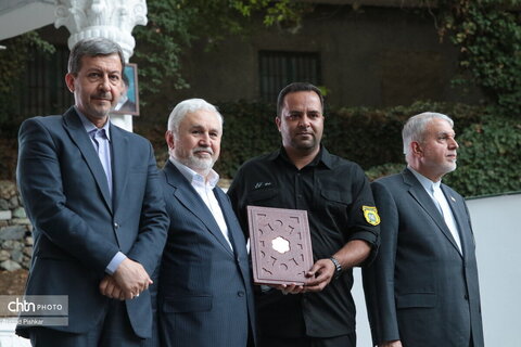 آیین گرامی‌داشت نخستین سالگرد درگذشت استاد محمود فرشچیان