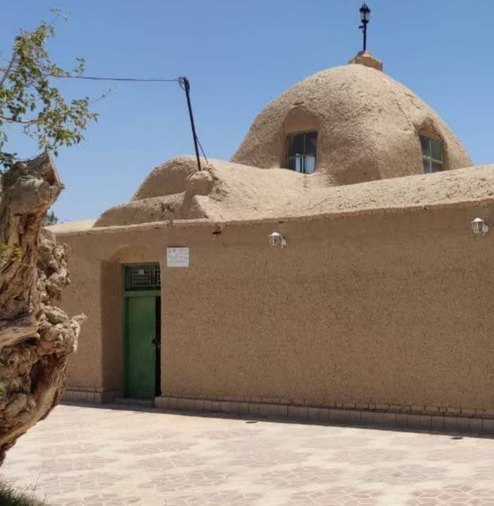 مرمت بقعه تاریخی شیخ بهاءالدین مروست/ پاسداری از یادگار عرفان و معماری سده هشتم هجری