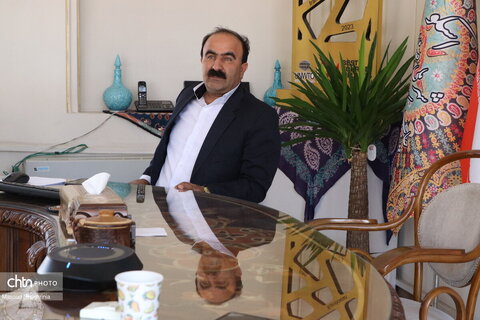 دیدار مدیر مجتمع رفاهی خورشیدی بناب با مدیرکل میراث فرهنگی استان آذربایجان شرقی
