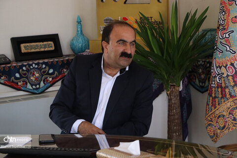 دیدار مدیر مجتمع رفاهی خورشیدی بناب با مدیرکل میراث فرهنگی استان آذربایجان شرقی