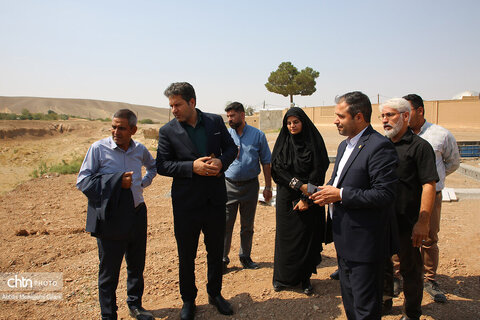 بازدید مسئولان از طرح سامان‌دهی محوطه بیرونی خانه تاریخی ملاصدرا در کهک