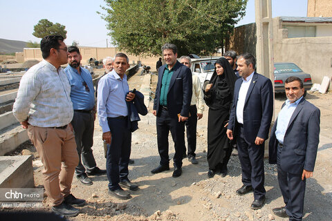 بازدید مسئولان از طرح سامان‌دهی محوطه بیرونی خانه تاریخی ملاصدرا در کهک