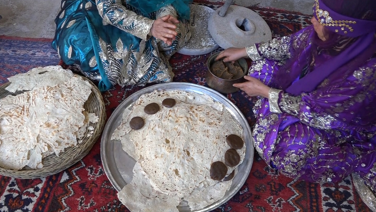 مهارت تهیه حلوای سنتی «سی ین»