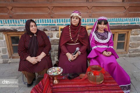 مراسم سنتی «مینجیق سالما» در مدرسه تاریخی هدایت ارومیه