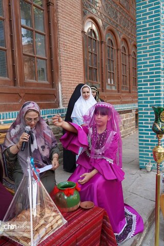 مراسم سنتی «مینجیق سالما» در مدرسه تاریخی هدایت ارومیه