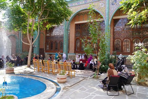مراسم سنتی «مینجیق سالما» در مدرسه تاریخی هدایت ارومیه