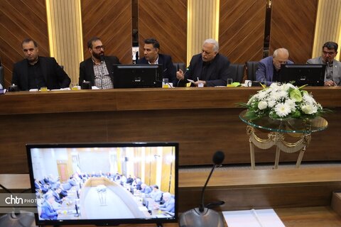 نشست تخصصی  مشترک سرمایه‌گذاران گردشگری و صنایع دستی خراسان رضویبا حضور وزرای میراث فرهنگی، گردشگری و صنایع دستی، امور خارجه، اقتصاد و دارایی و استاندار خراسان رضوی در مشهد