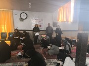 برگزاری آزمون پایان دوره آموزش بافتنی‌های سنتی در چوار ایلام