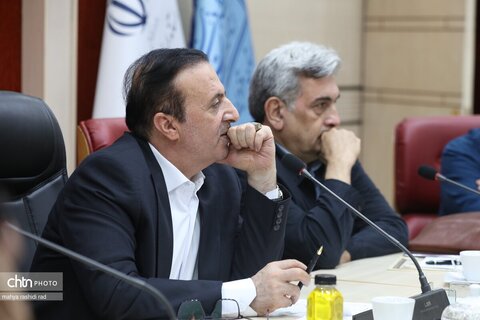 نخستین نشست شورای راهبردی میراث‌فرهنگی، گردشگری و صنایع‌دستی استان قزوین با حضور جمعی از مدیران ارشد وزارت میراث‌فرهنگی