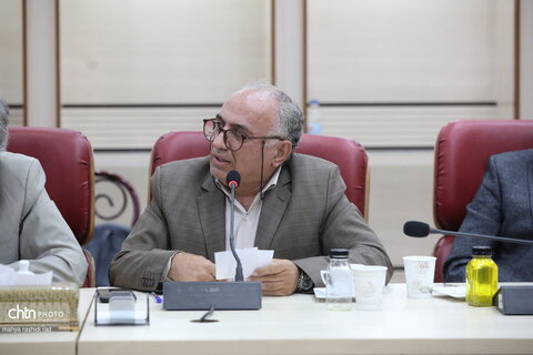 نخستین نشست شورای راهبردی میراث‌فرهنگی، گردشگری و صنایع‌دستی استان قزوین با حضور جمعی از مدیران ارشد وزارت میراث‌فرهنگی
