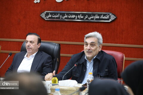 نخستین نشست شورای راهبردی میراث‌فرهنگی، گردشگری و صنایع‌دستی استان قزوین با حضور جمعی از مدیران ارشد وزارت میراث‌فرهنگی