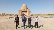 آغاز سنگ‌فرش ۴۶۰۰ مترمربعی محوطه مقبره تاریخی بابا لقمان سرخس