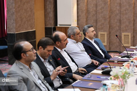 نشست تخصصی جامعه هتلداران استان اصفهان