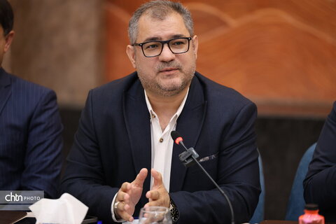 نشست تخصصی جامعه هتلداران استان اصفهان