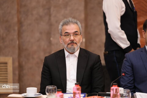 نشست تخصصی جامعه هتلداران استان اصفهان