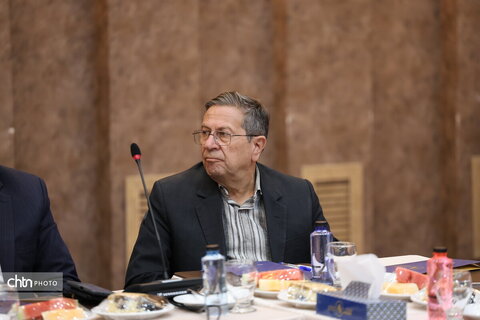 نشست تخصصی جامعه هتلداران استان اصفهان