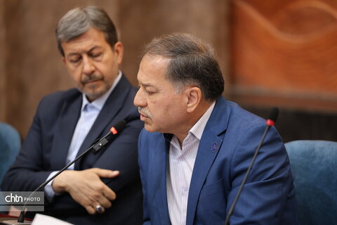 نشست تخصصی جامعه هتلداران استان اصفهان