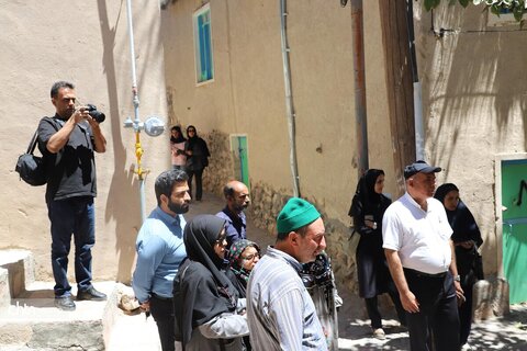 تور خبرنگاران