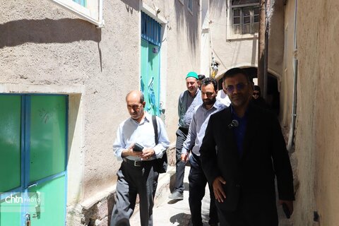 تور خبرنگاران