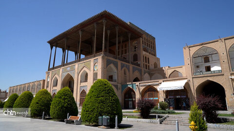 کاخ عالی قاپو اصفهان، همچنان زیبا و پابرجا