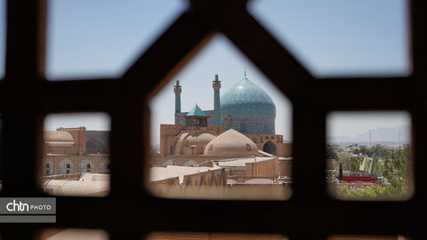 کاخ عالی قاپو اصفهان، همچنان زیبا و پابرجا