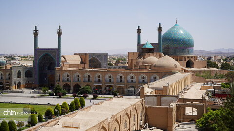 کاخ عالی قاپو اصفهان، همچنان زیبا و پابرجا
