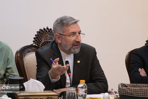 نشست کمیسیون گردشگری و ایران‌شناسی شورای‌عالی ایرانیان خارج از کشور