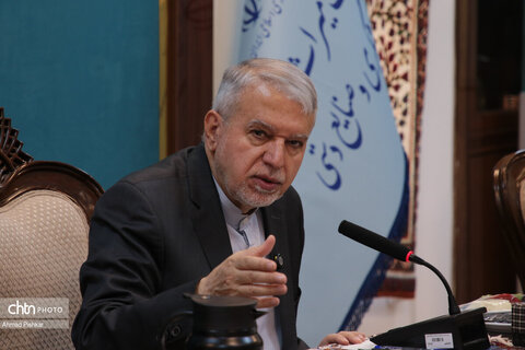 نشست کمیسیون گردشگری و ایران‌شناسی شورای‌عالی ایرانیان خارج از کشور