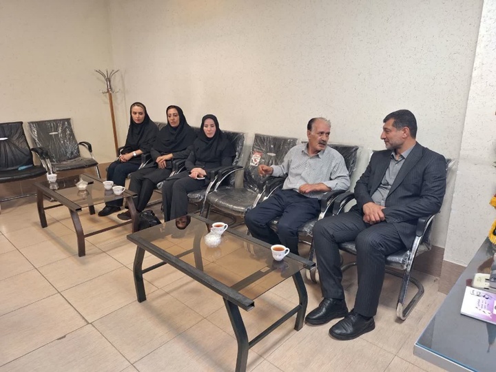 دیدار مدیرکل میراث‌فرهنگی آذربایجان‌غربی با رئیس خانه مطبوعات استان و تأکید بر تقویت تعامل با رسانه‌ها