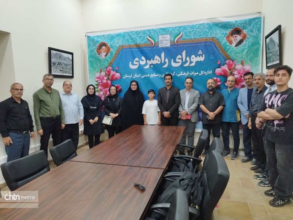 تأکید بر رویکرد جامعهمحور در طراحی مسیر گردشگری قلعه فلکالافلاک