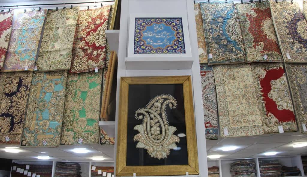 بازگشت ترمه‌ سیان به چرخه تولید صنایع‌دستی استان قزوین/ بازدید مدیرکل میراث‌فرهنگی استان از فعالیت دوباره مجموعه