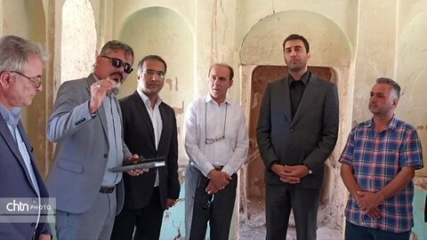 دهاقین