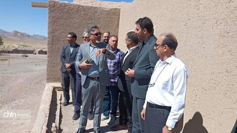 دهاقین